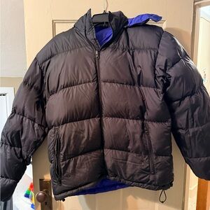 Lands' End Men's Black and Blue Puffer Jacket